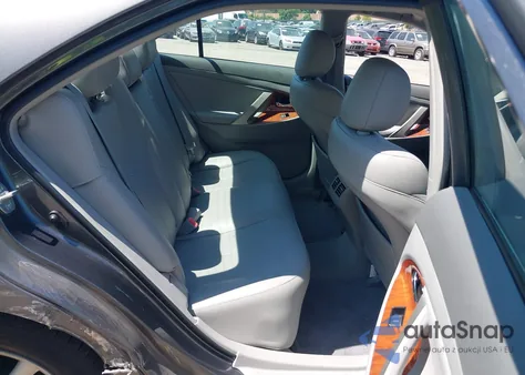 2011 Toyota Camry Xle z USA, uszkodzony, nr VIN 4T4BF3EK4BR197190